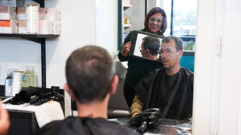 Salon 3800.jpg