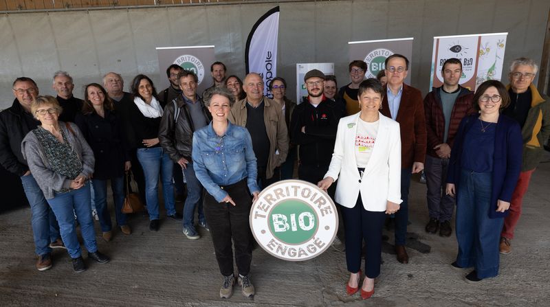 Le bio avance sur le territoire « grâce à l’action conjointe des agriculteurs et agricultrices, de nos partenaires agricoles, des communes engagées et de la Métropole », a salué Delphine Bonamy, lors de la remise du label lundi 31 mars 2025. © Ludovic Failler