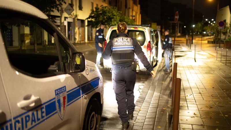 Les jeudis et vendredis, la police municipale est présente sur le terrain jusqu'à 2h du matin. © Ludovic Failler