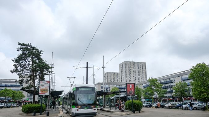 Ateliers d’artistes place Mendès-France, dans le quartier Bellevue